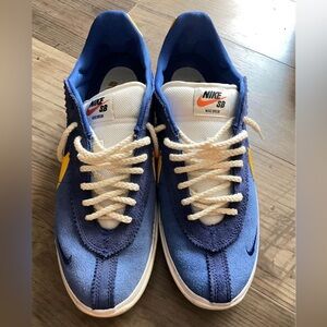 Nike SB BRSB Men’s Royal Skate Shoe